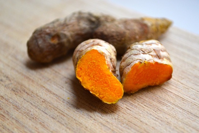 use-turmeric-before-ever-swallowing-another-ibuprofen-again-1